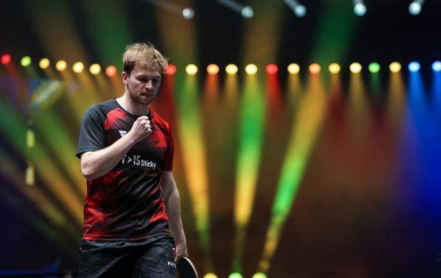 立了更紧密 立了更紧密